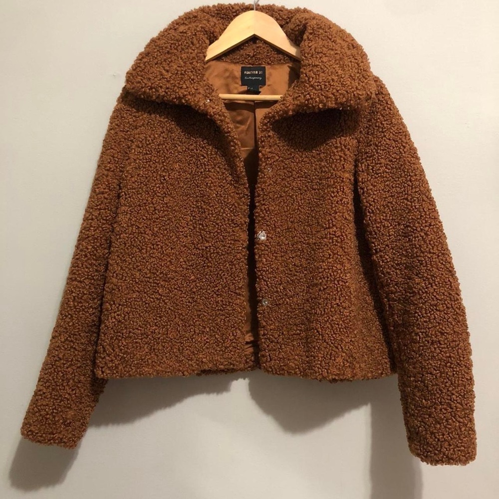 Red brown minimalist teddy bear faux fur coat jacket 🤎